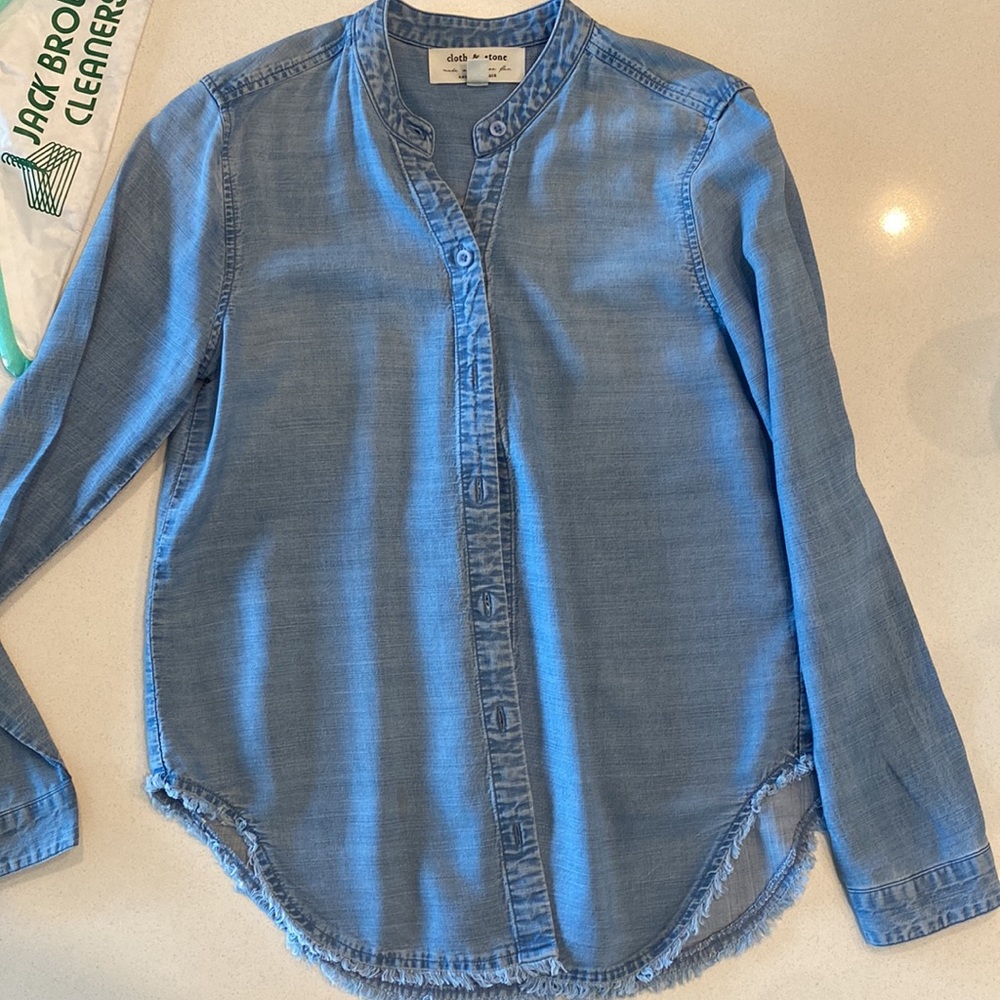 EUC Cloth and Stone blue denim shirt with frayed edges XS